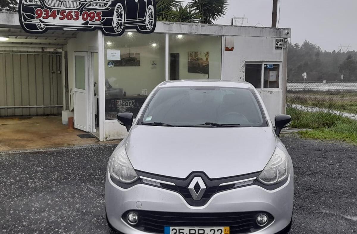RENAULT Clio 1.5 dCi Limited Edition