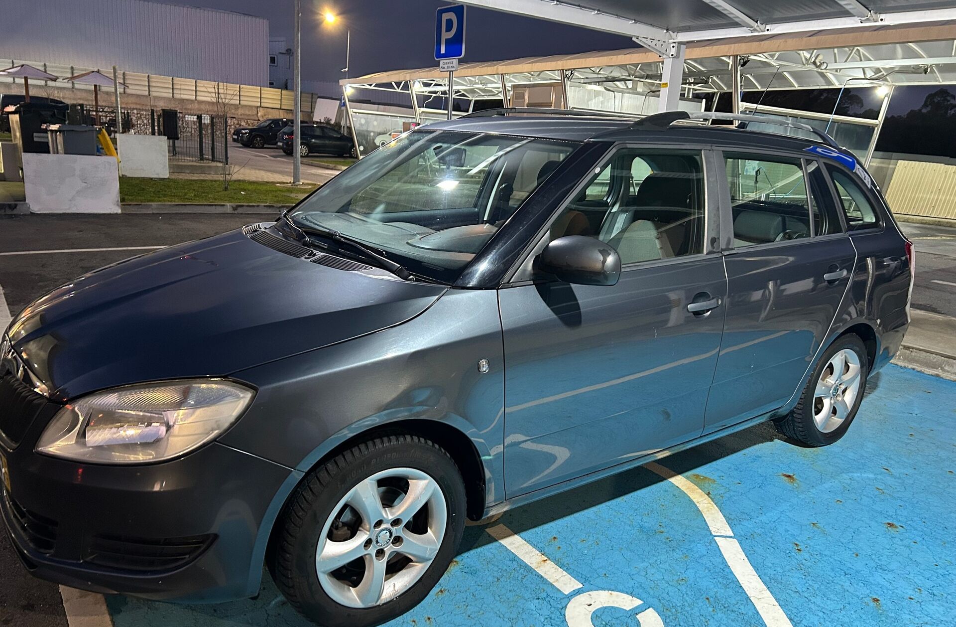 SKODA Fabia 1.2 TSi Active