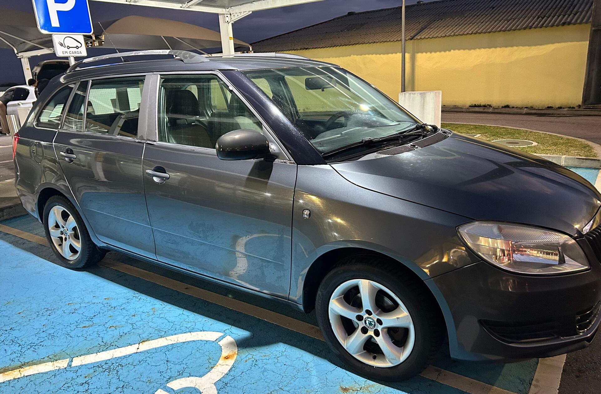 SKODA Fabia 1.2 TSi Active