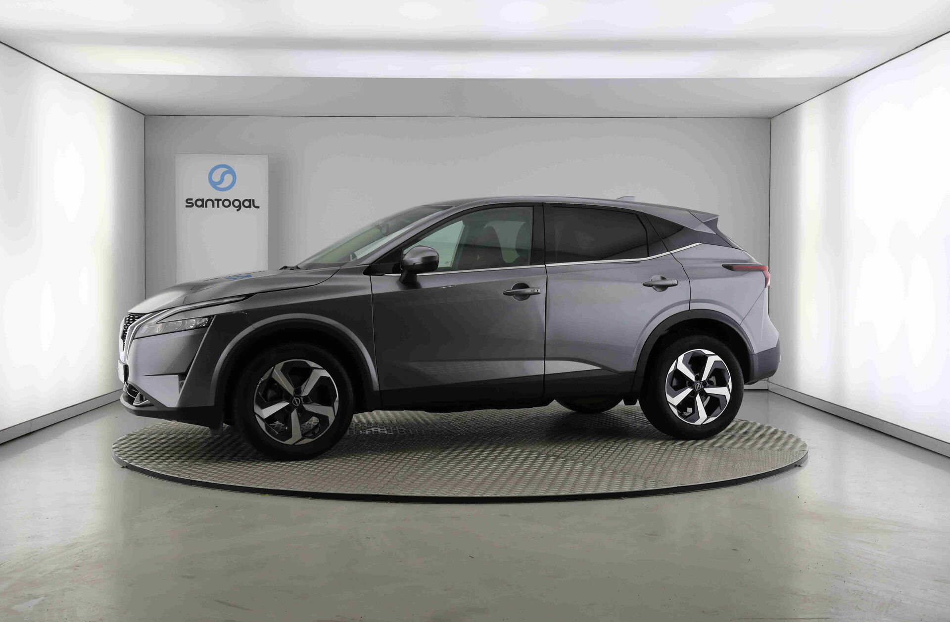 NISSAN Qashqai 1.3 DIG-T N-Connecta LED