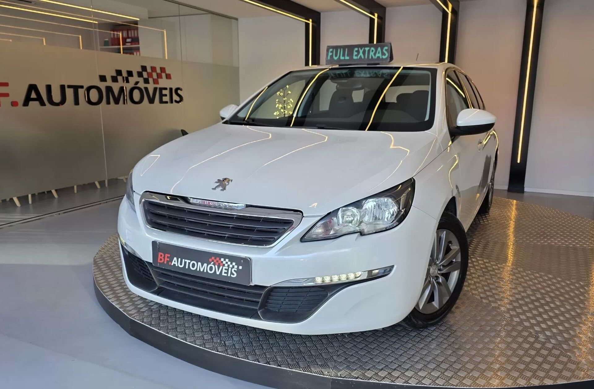 PEUGEOT 308 SW 1.6 BlueHDi All.J18 EAT6