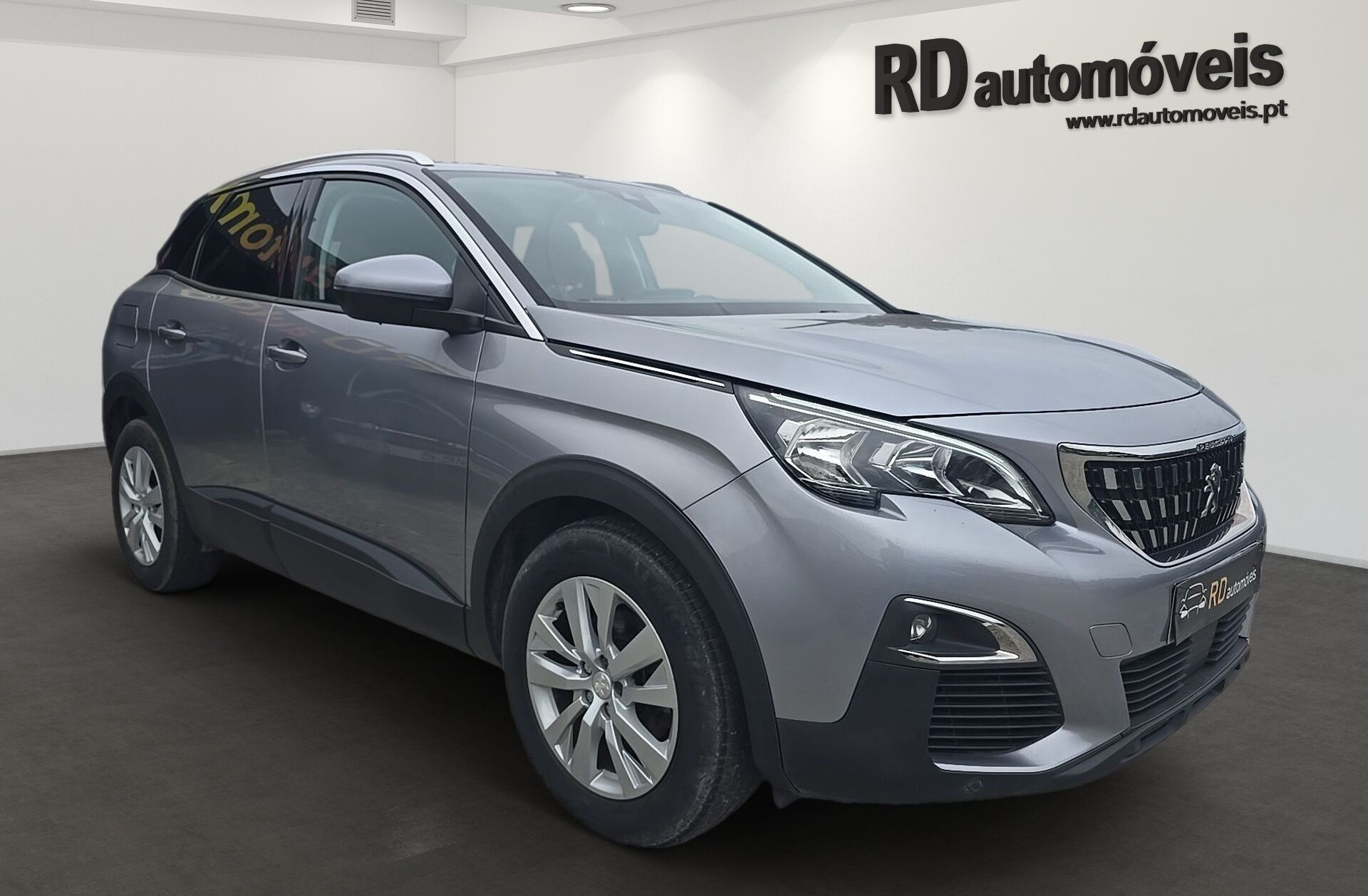 PEUGEOT 3008 1.5 BlueHDi Active