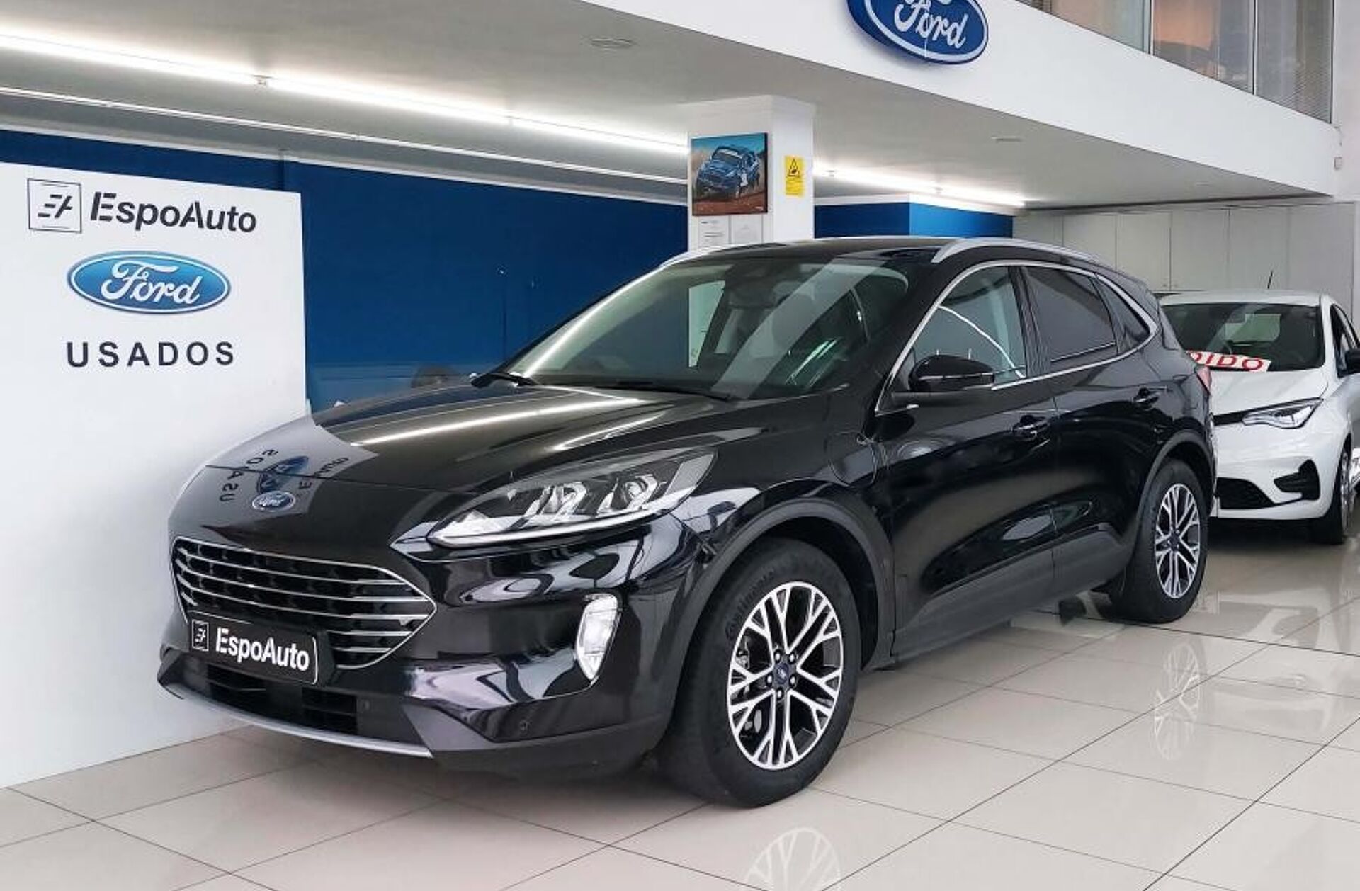 FORD Kuga 2.5 PHEV Titanium