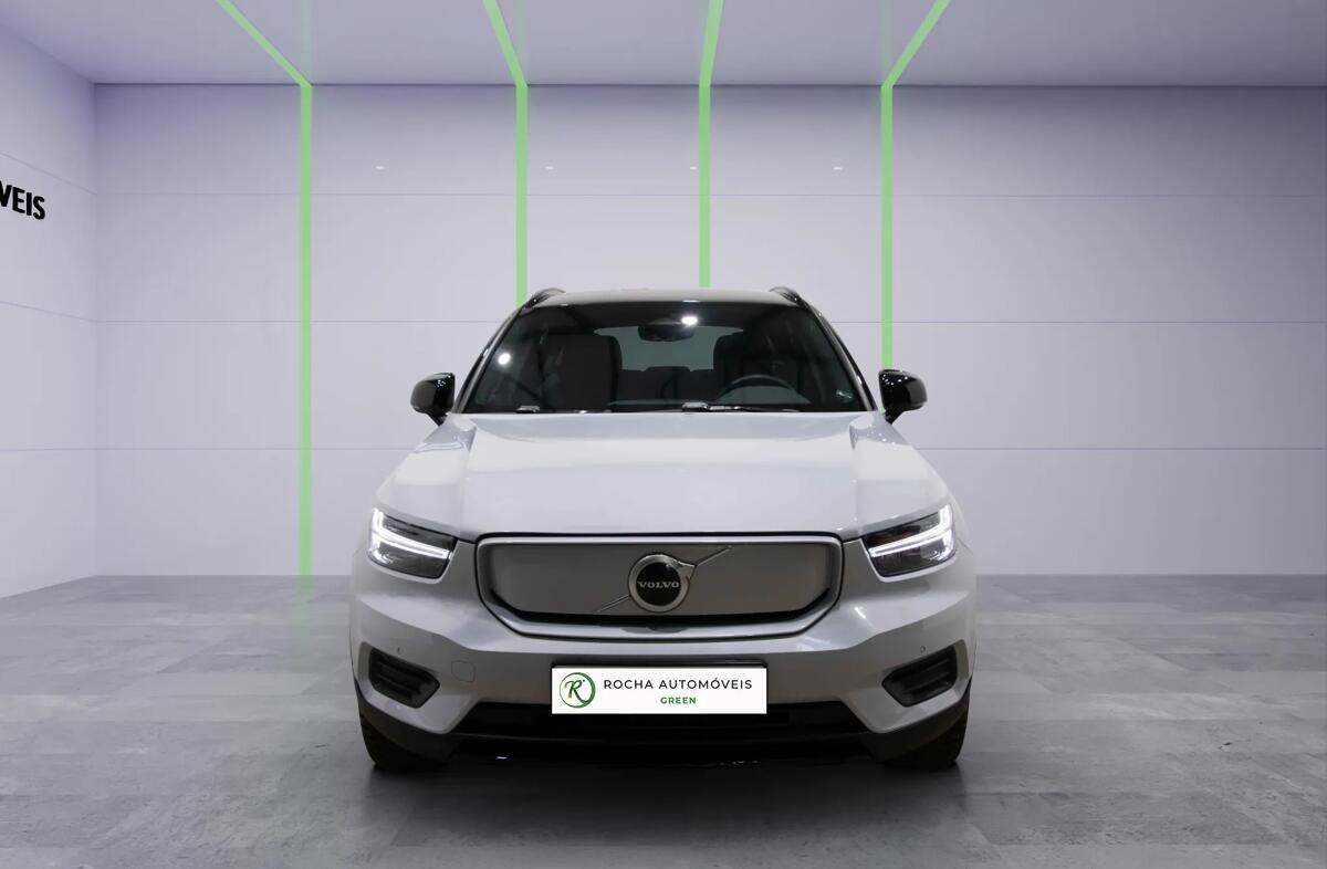 VOLVO XC40 Recharge Twin Pro