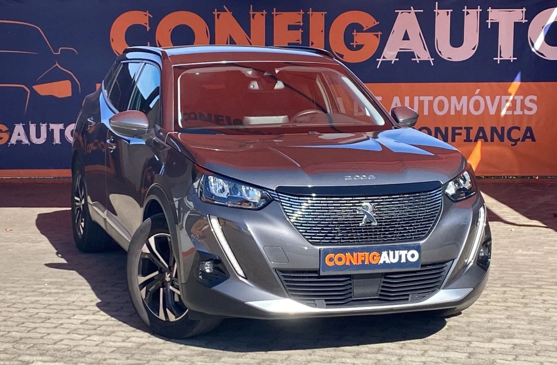 PEUGEOT 2008 1.2 PureTech Allure EAT8