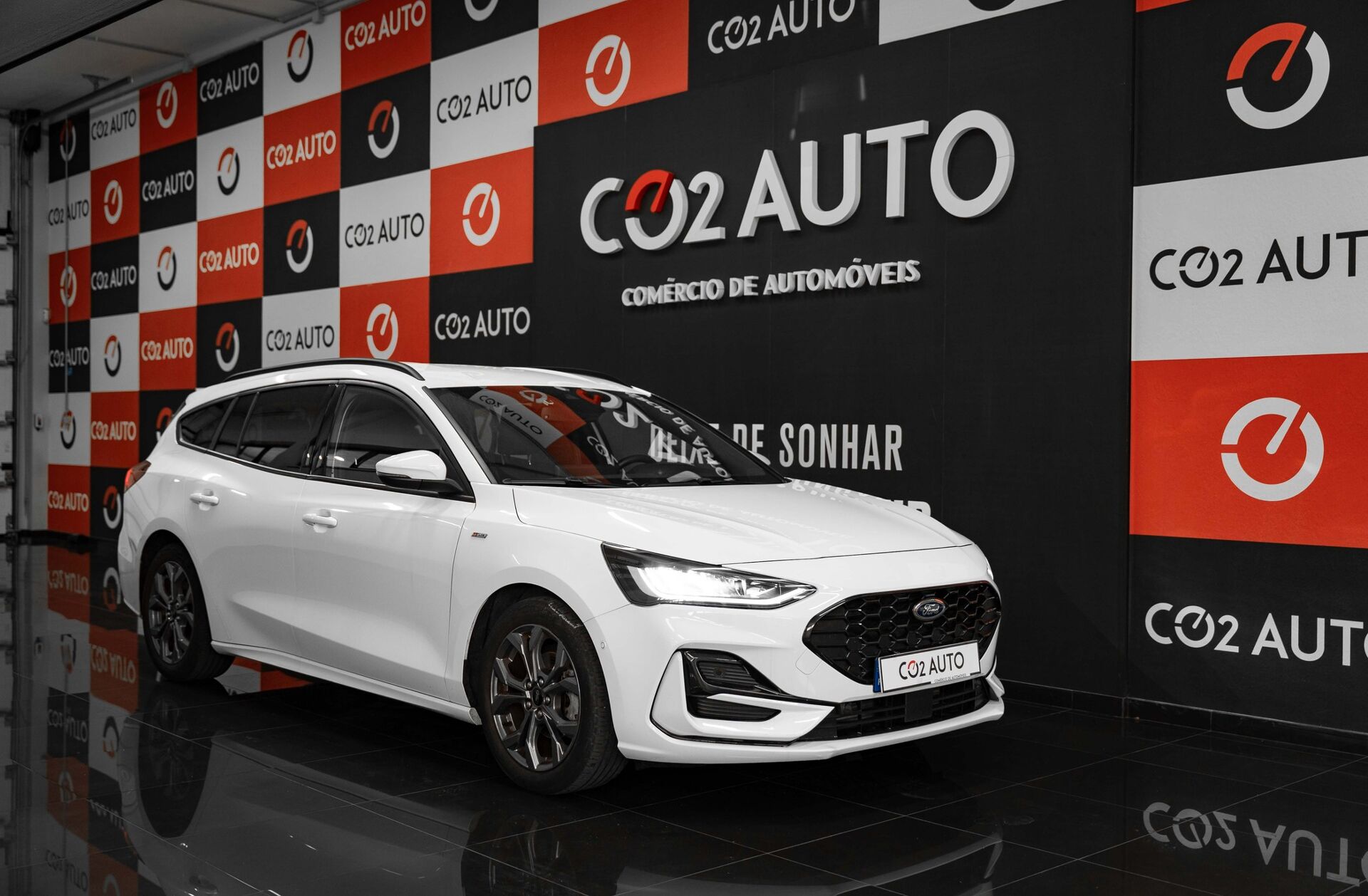 FORD Focus 1.0 EcoBoost MHEV ST-Line