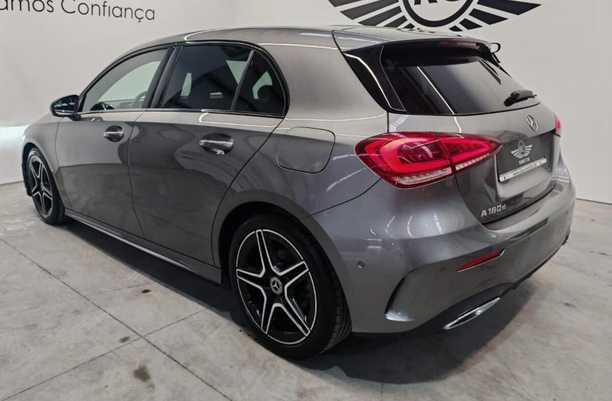 MERCEDES Classe A A 180 d AMG Line Aut.