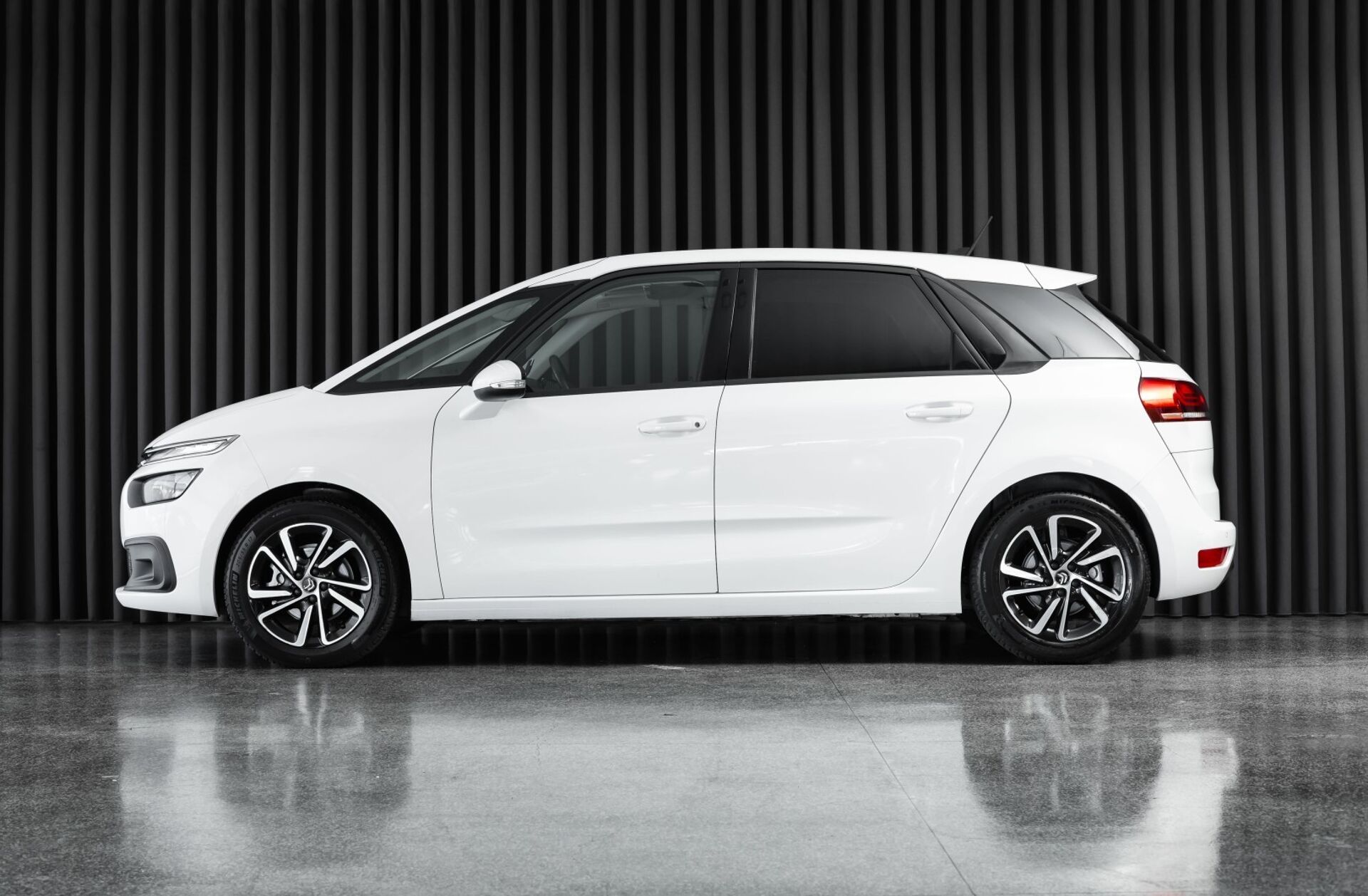 CITROEN C4 Space.1.5 BlueHDi Feel EAT8