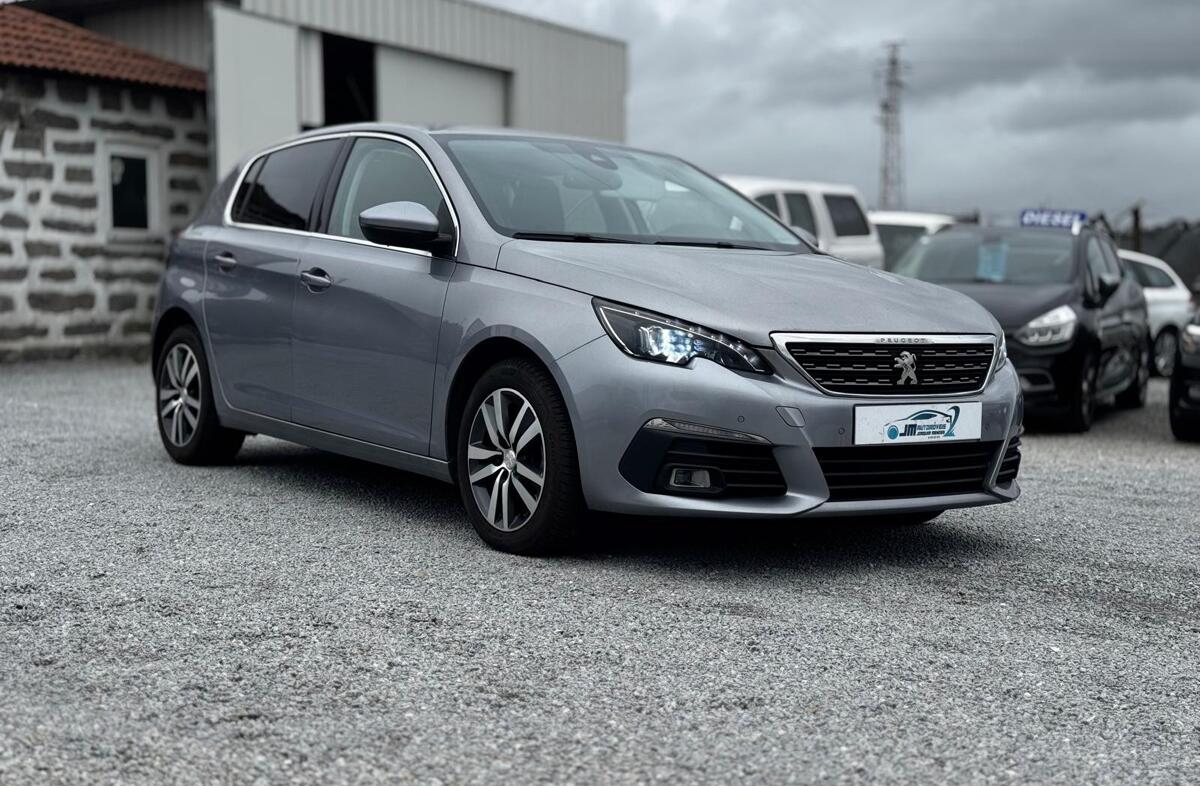 PEUGEOT 308 1.5 BlueHDi Style EAT8