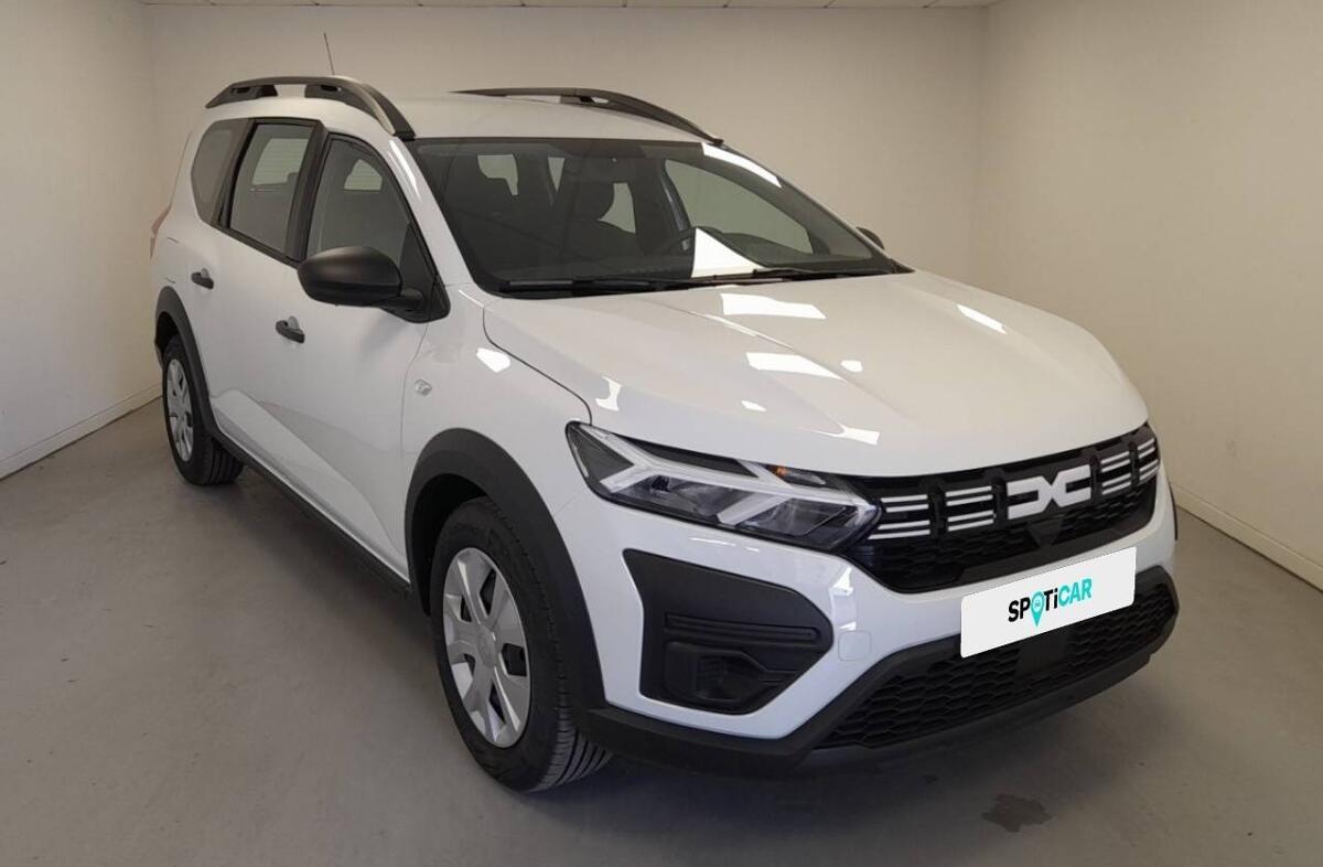 DACIA Jogger 1.0 TCe Essential