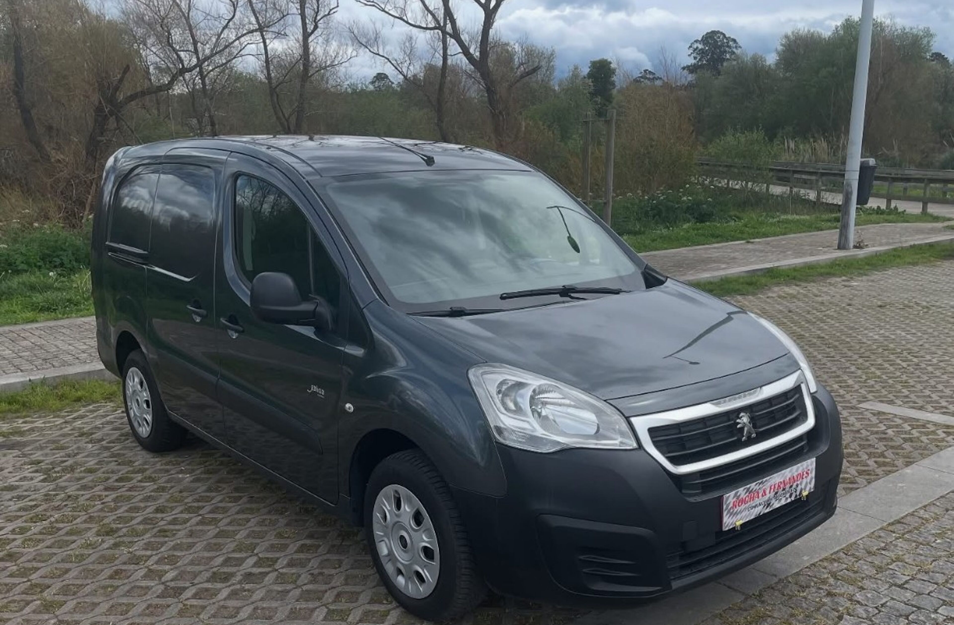 PEUGEOT Partner 1.6 BlueHDi L2 Premium 3L