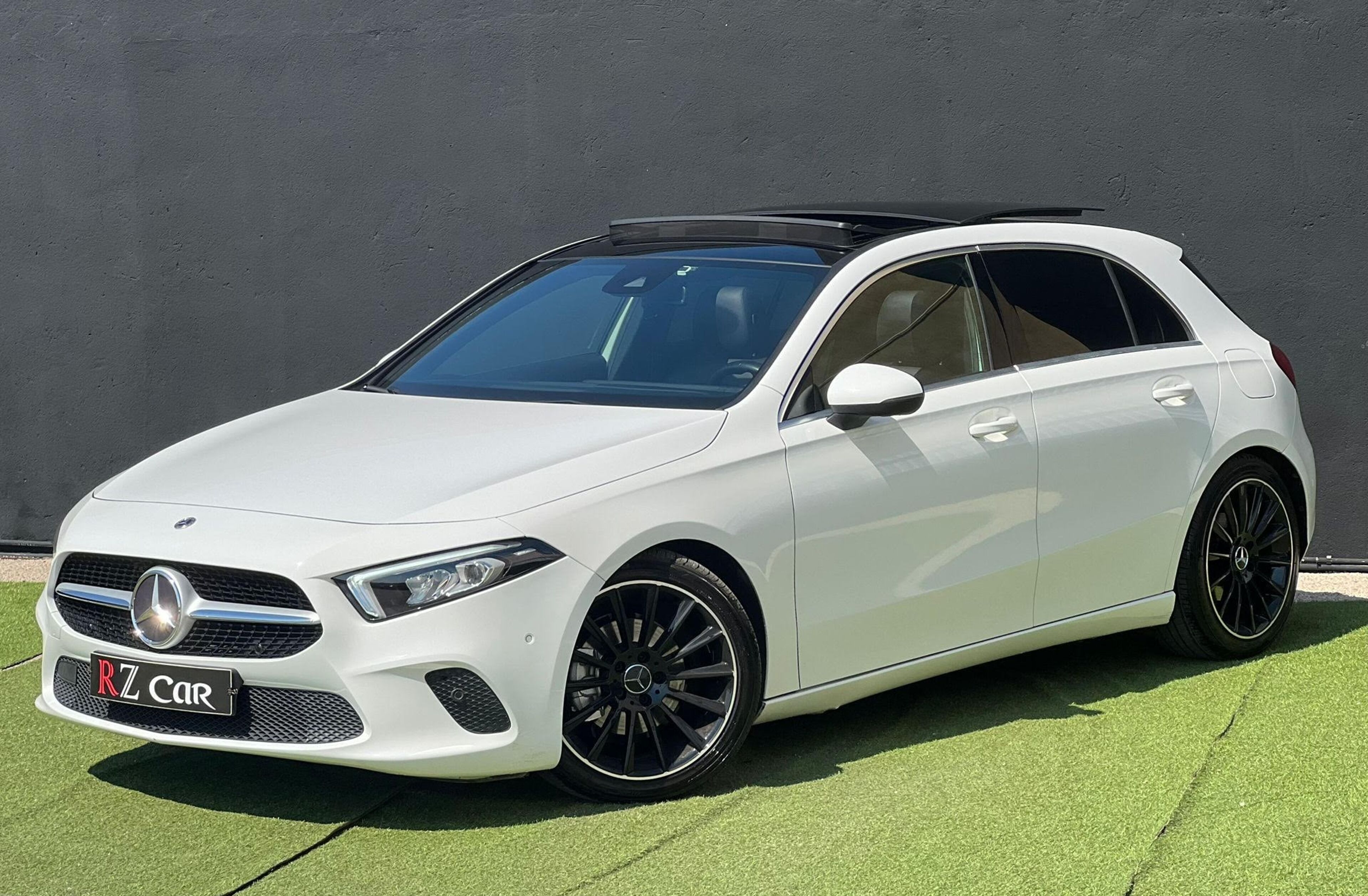 MERCEDES Classe A A 180 d Urban Aut.