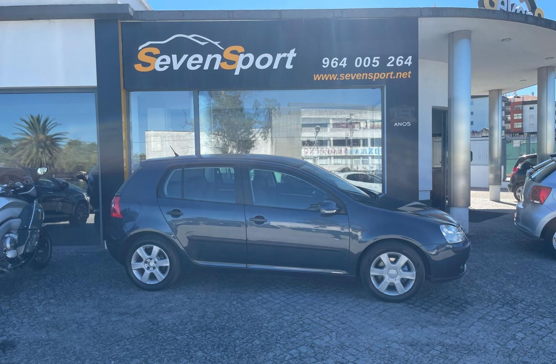 VOLKSWAGEN Golf 1.4 TSi Confortline