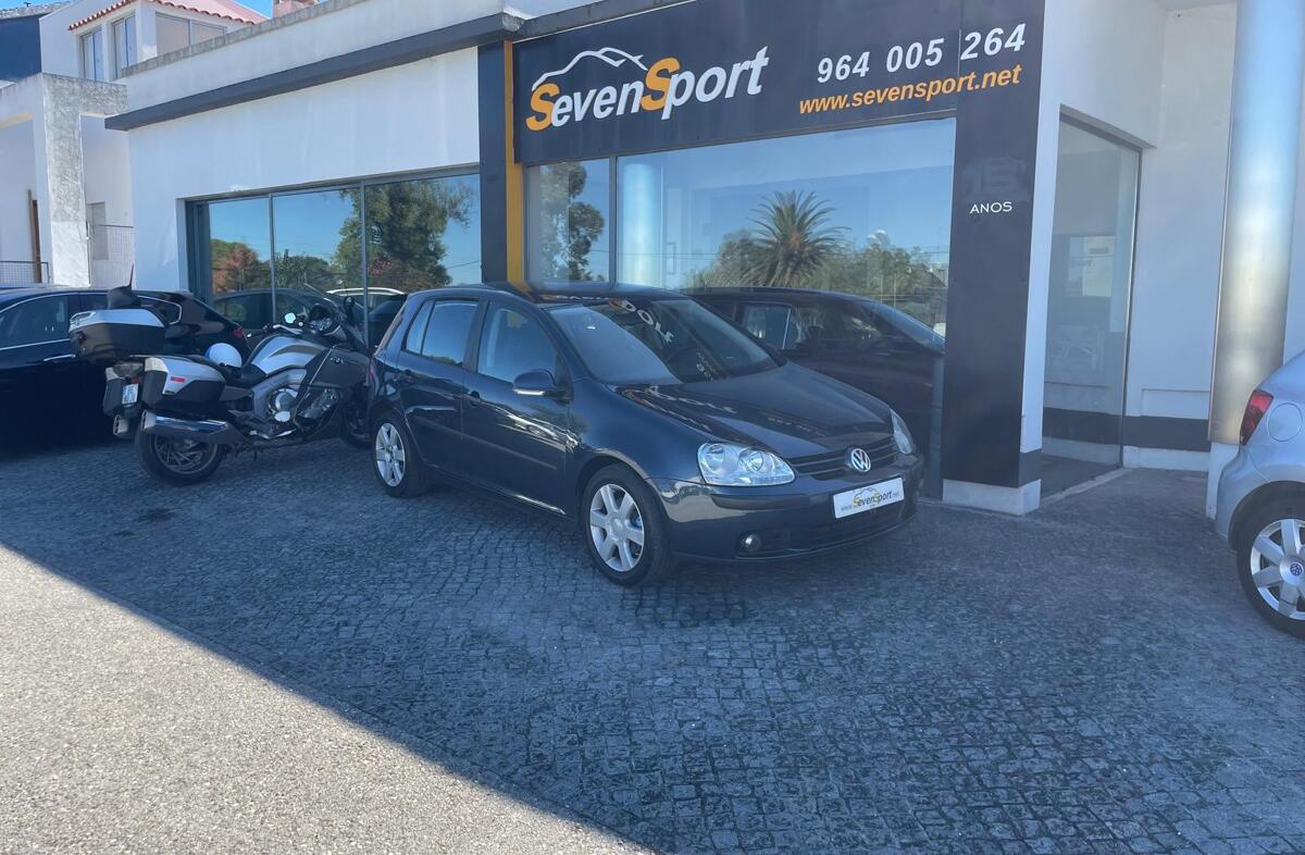 VOLKSWAGEN Golf 1.4 TSi Confortline