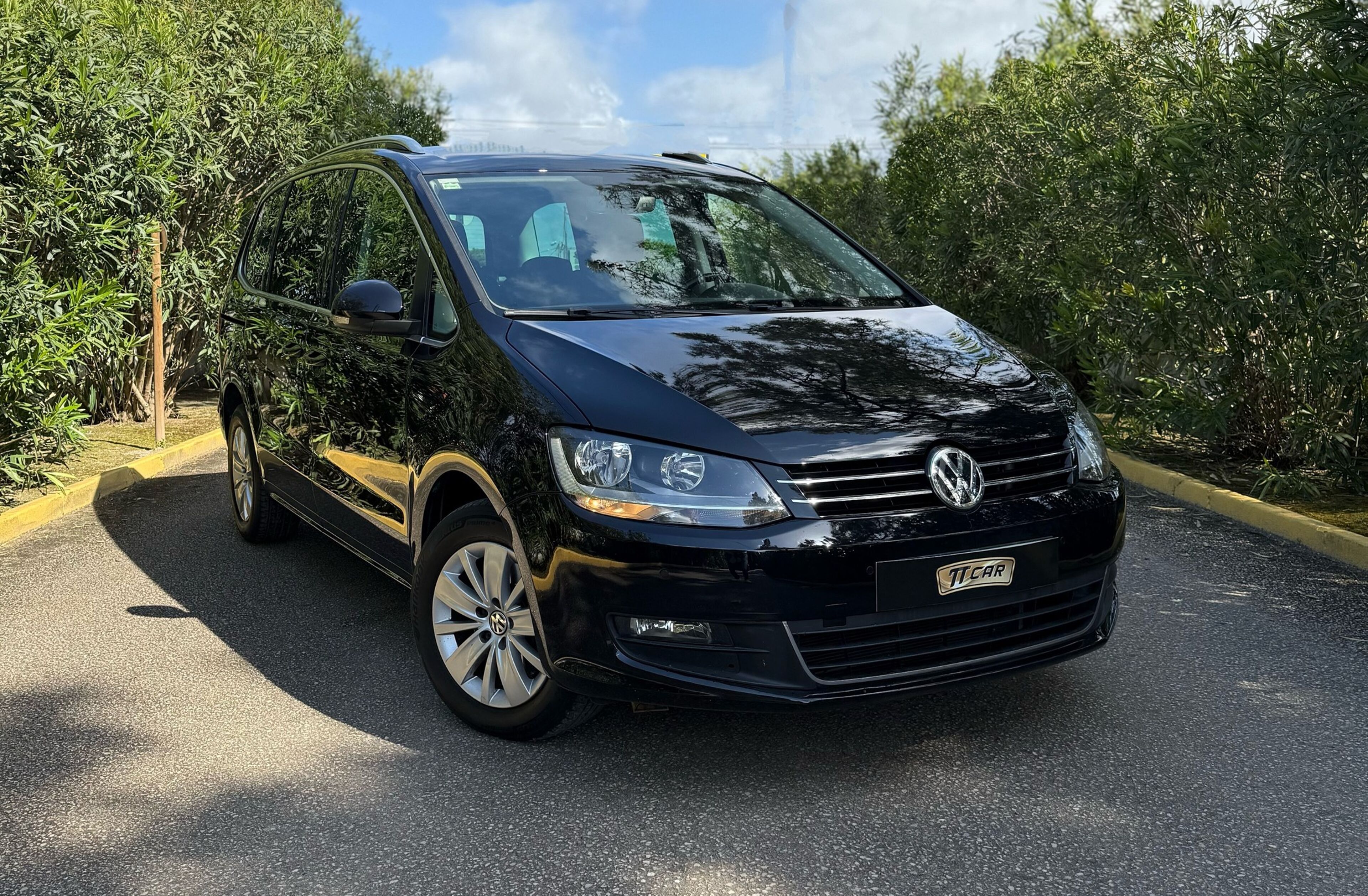 VOLKSWAGEN Sharan 2.0 TDi Blue Confortline