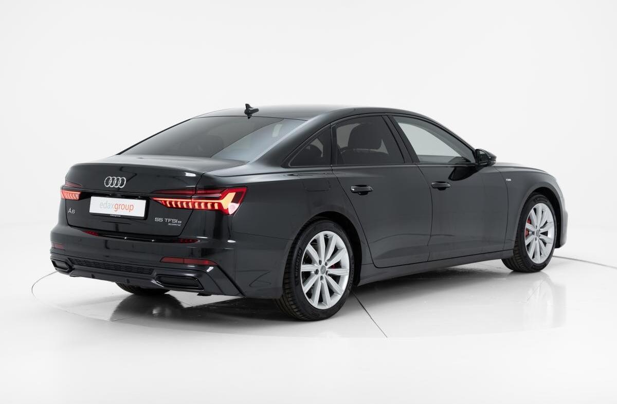 AUDI A6 55 TFSIe quattro Competition S tronic