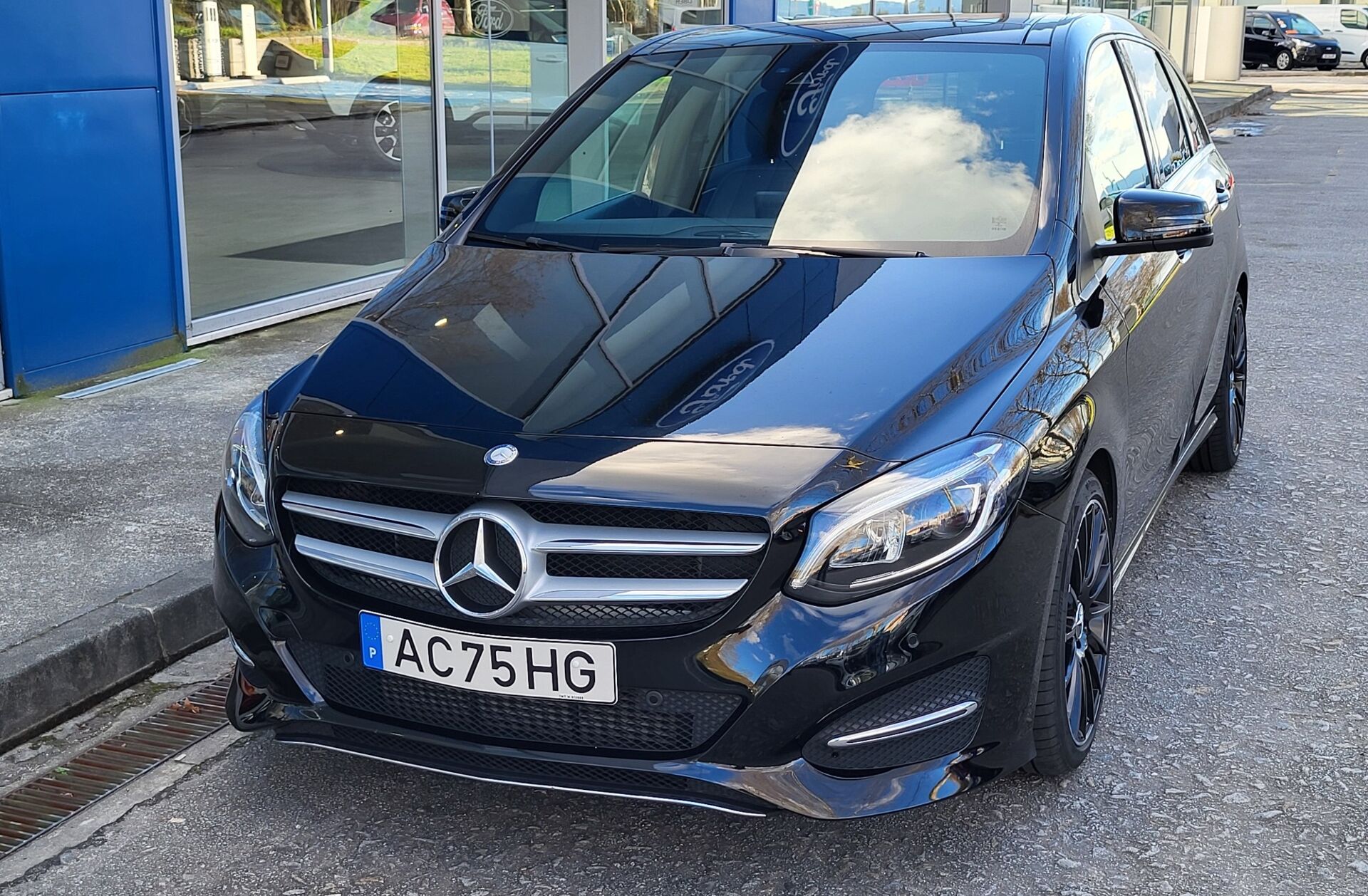 MERCEDES Classe B B 220 d Style