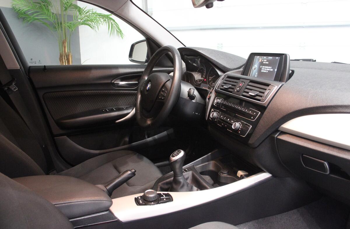 BMW Serie-1 116 d Line Sport