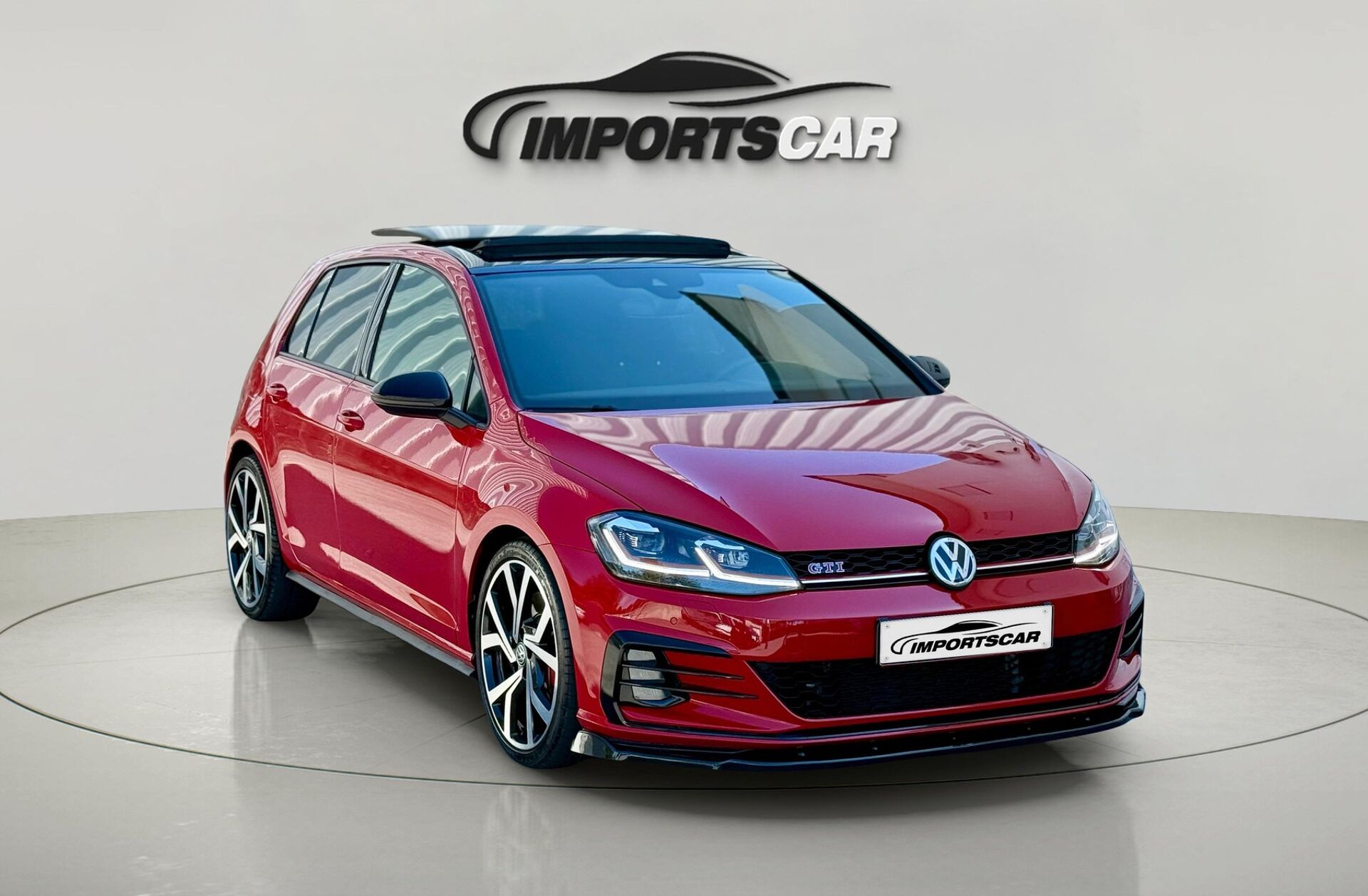 VOLKSWAGEN Golf 2.0 TSi GTi DSG Performance