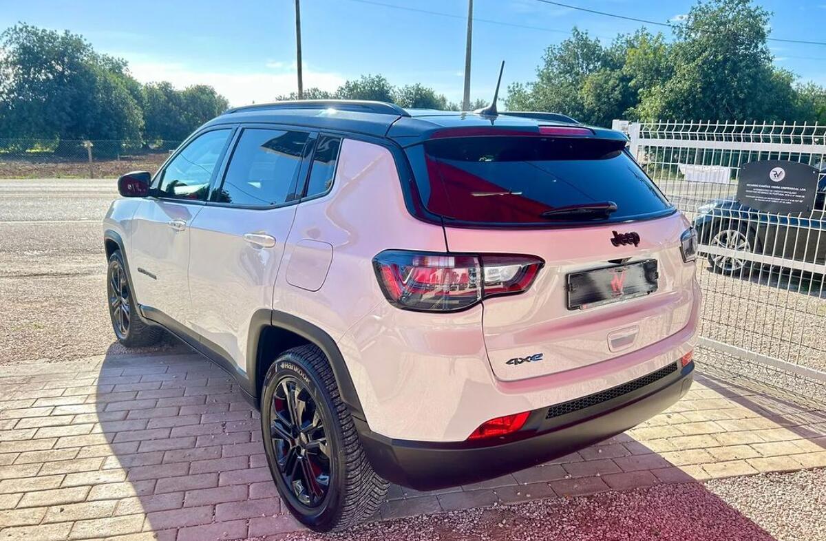 JEEP Compass 1.3 TG 4Xe Upland