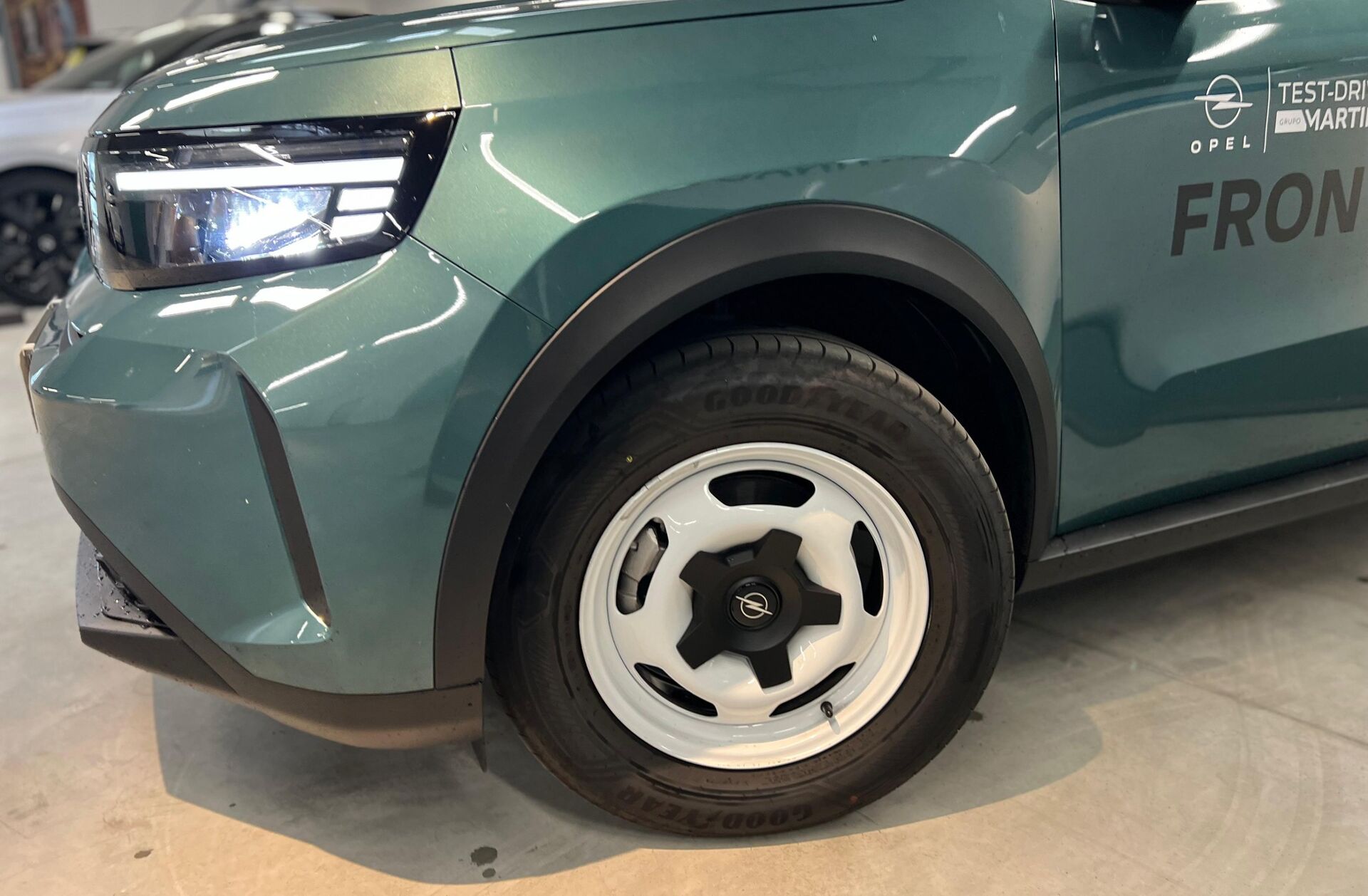 OPEL Frontera 1.2 Hybrid Edition eDCT