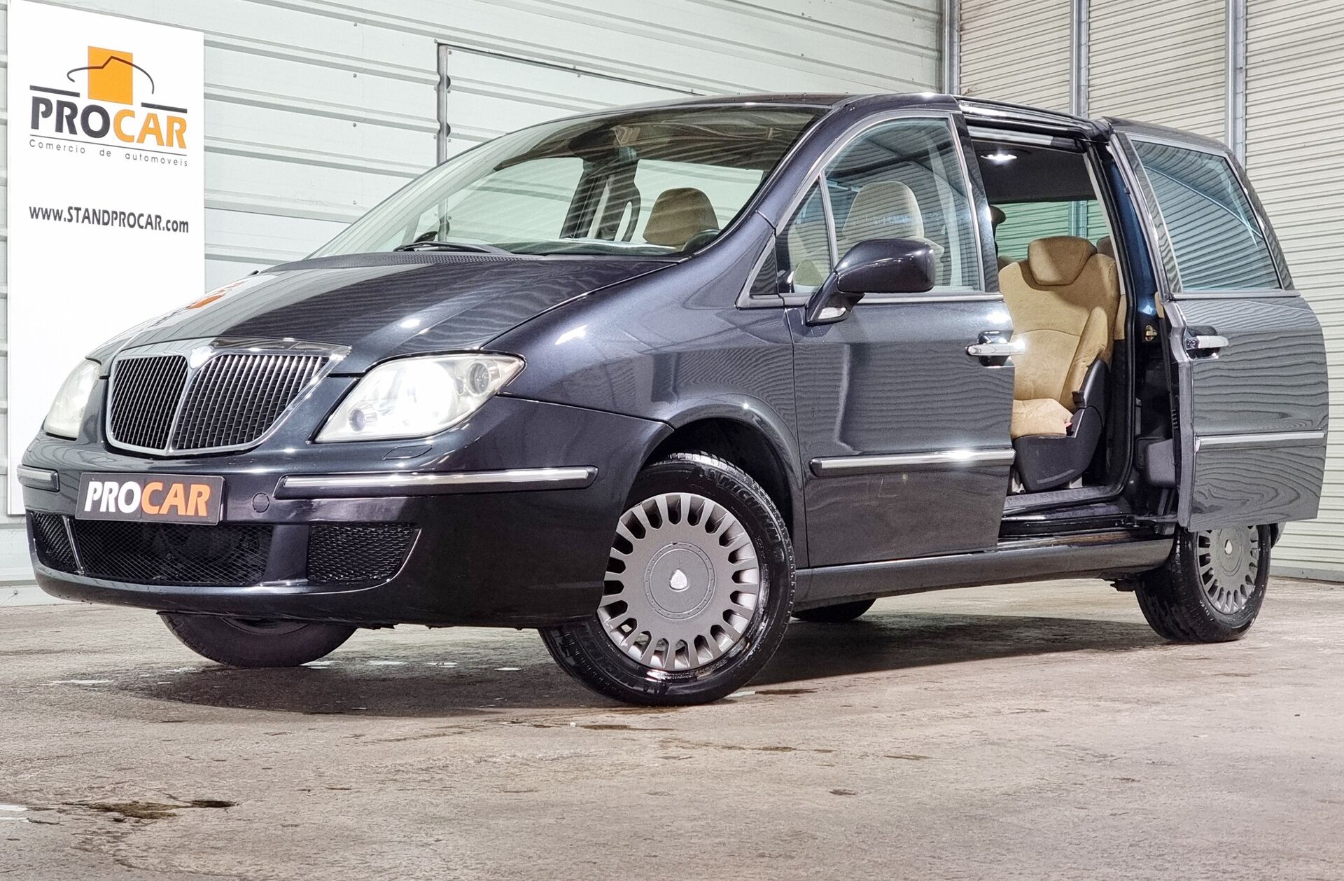 LANCIA Phedra 2.2 JTD