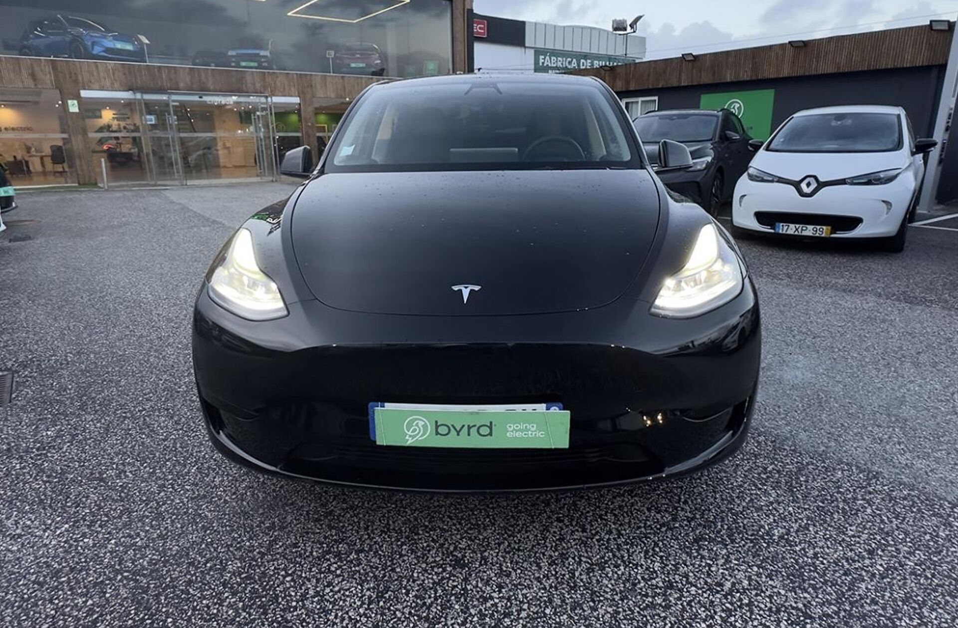 TESLA Model Y Tração Traseira