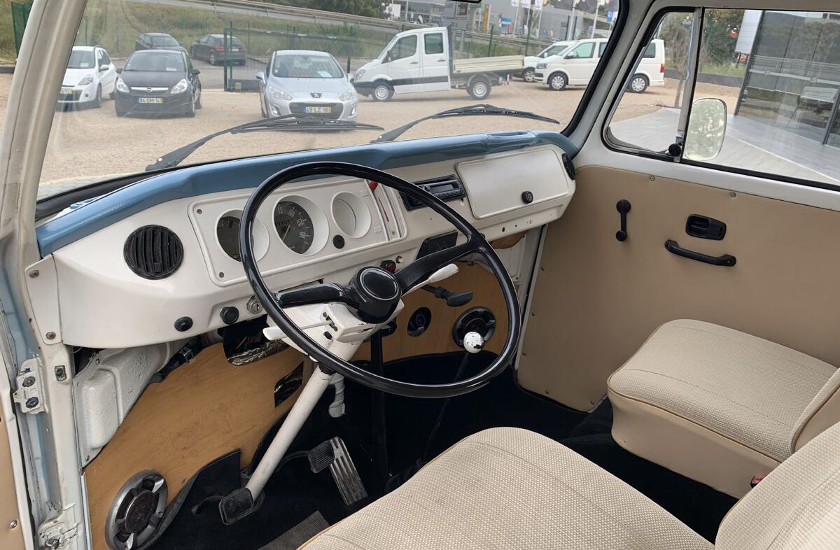 VOLKSWAGEN Transporter 2.0 TDI Extra AC