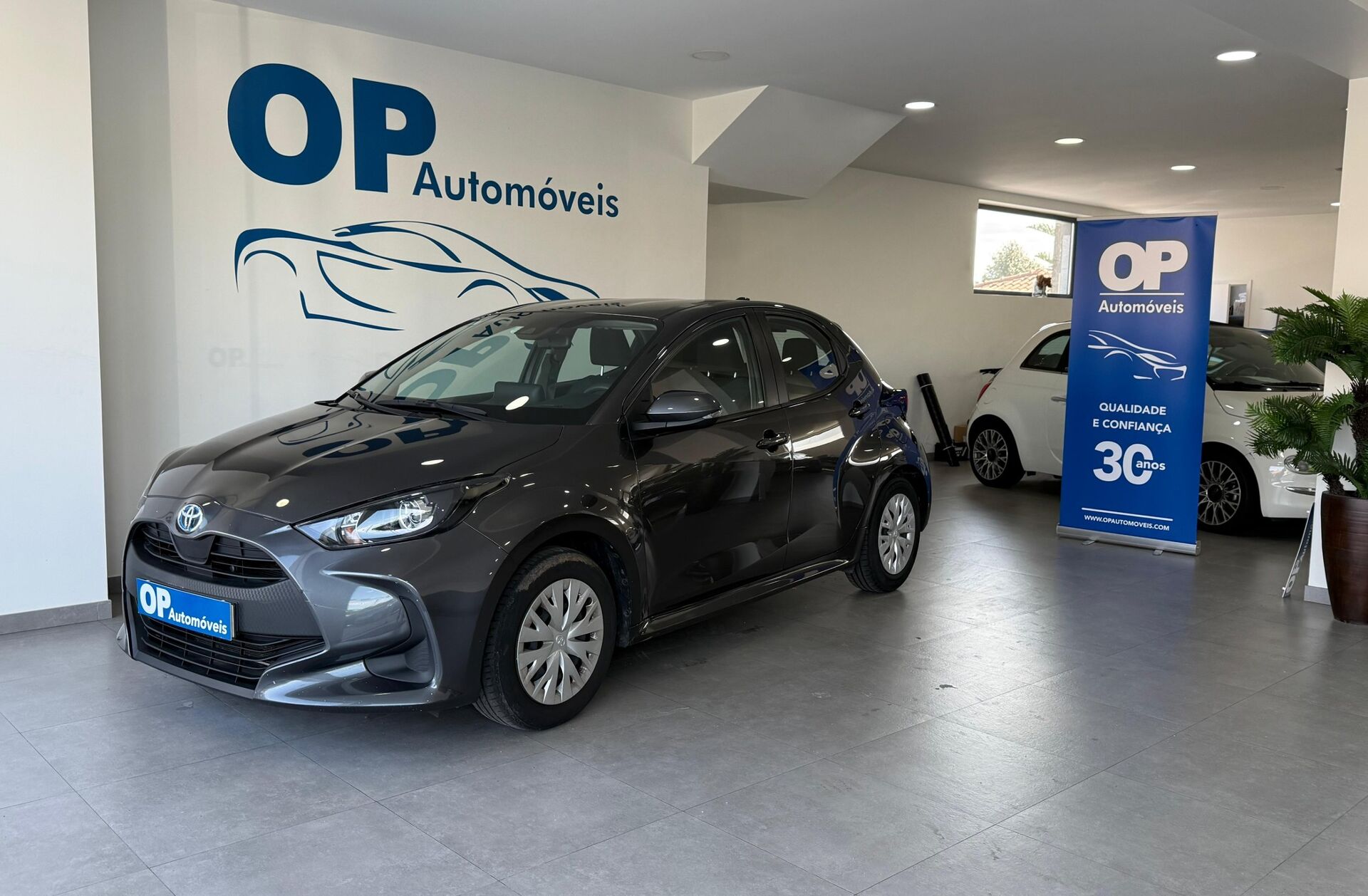 TOYOTA Yaris 1.5 HDF GR Sport