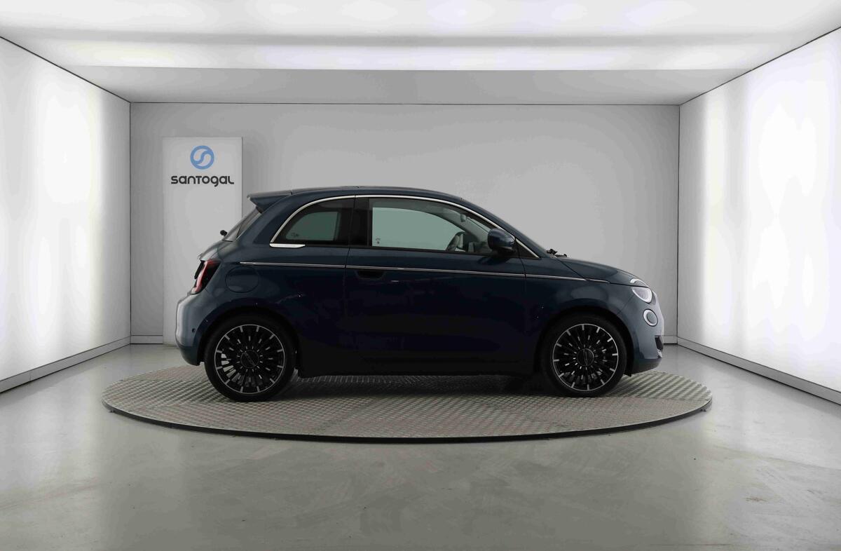 FIAT 500 42 kWh La Prima