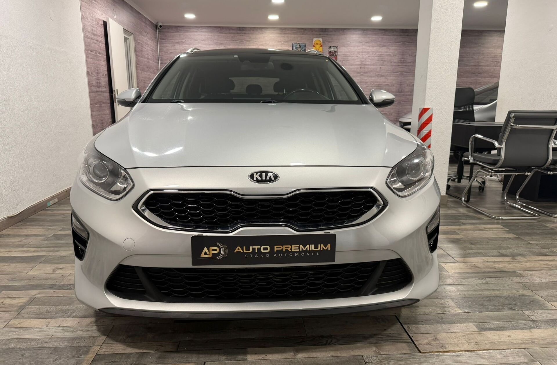 KIA Ceed SW 1.6 CRDi MHEV Drive+SRF