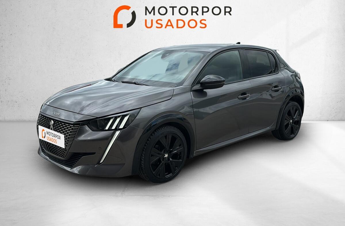 PEUGEOT 208 1.2 PureTech GT EAT8