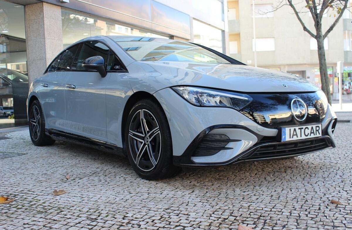 MERCEDES EQE 300 Edition