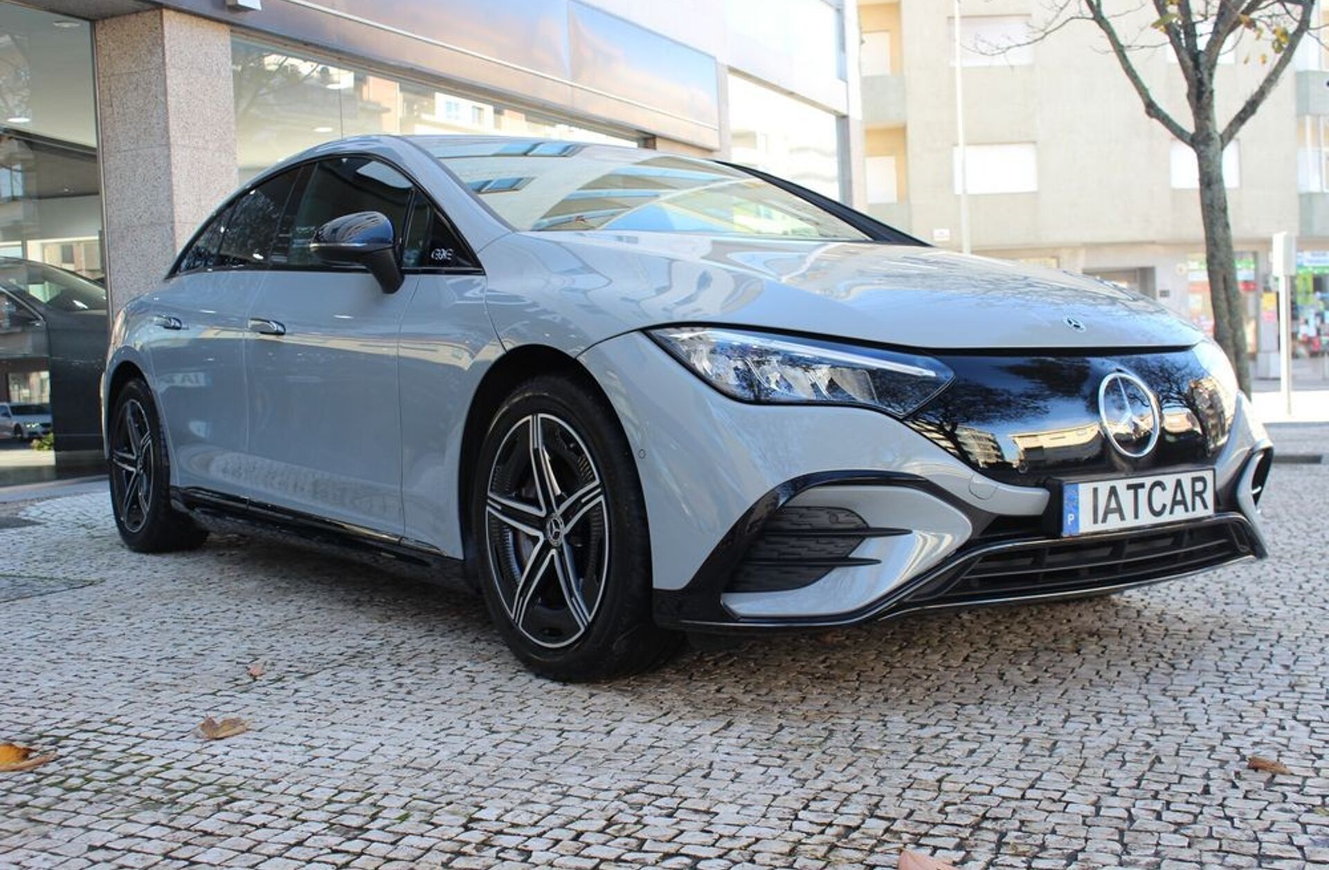 MERCEDES EQE 300 Edition