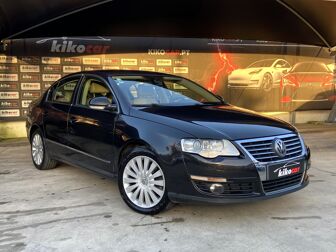 VOLKSWAGEN Passat 2.0 TDi Highline