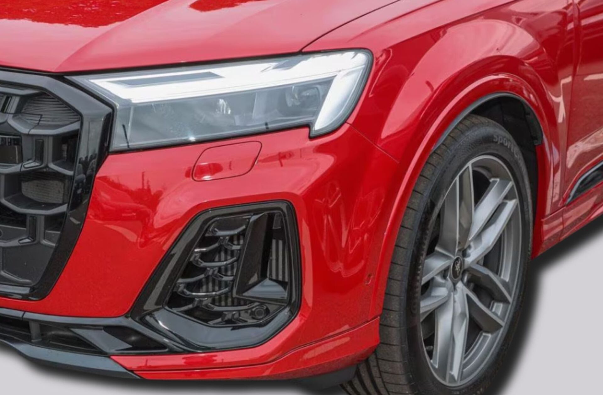 AUDI Q7 55 TFSIe quattro S line Tiptronic