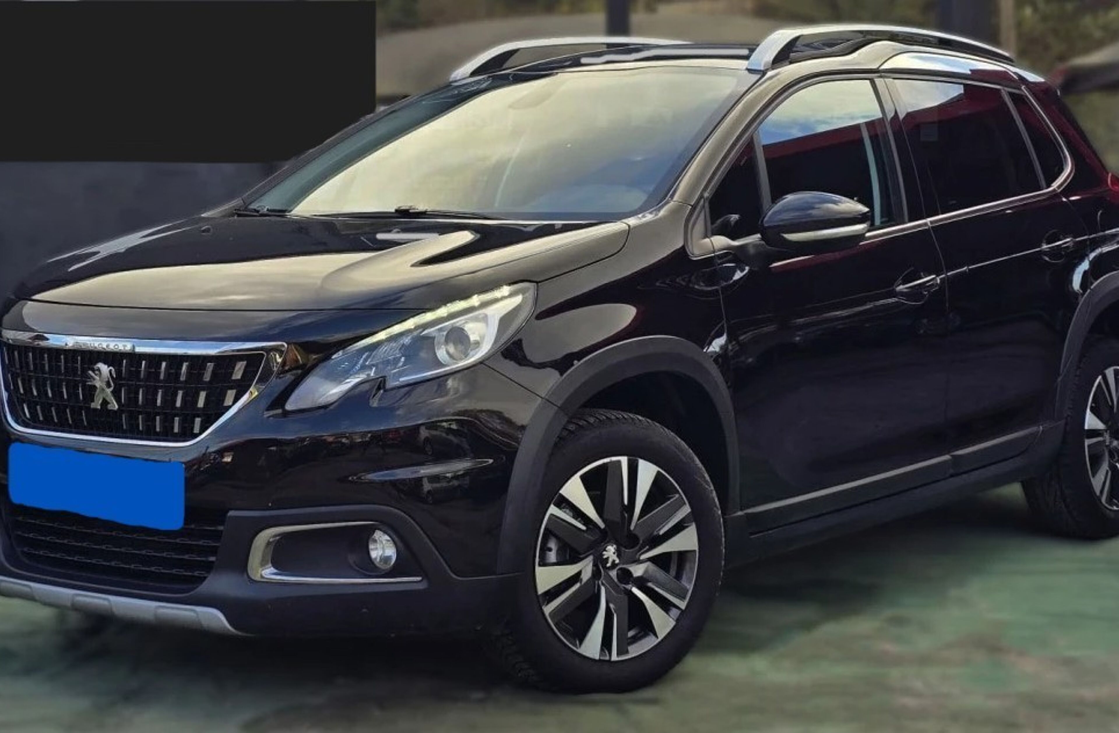 PEUGEOT 2008 1.6 BlueHDi Allure