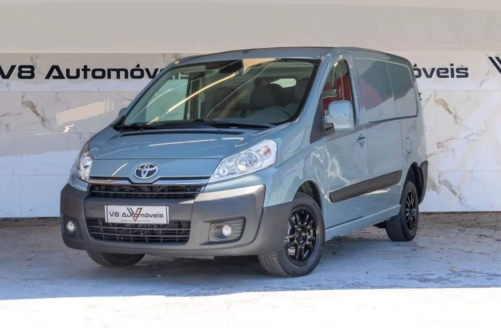 TOYOTA Proace 2.0 D-4D L2H1 Air.Pa.Kit Trans.Crianças