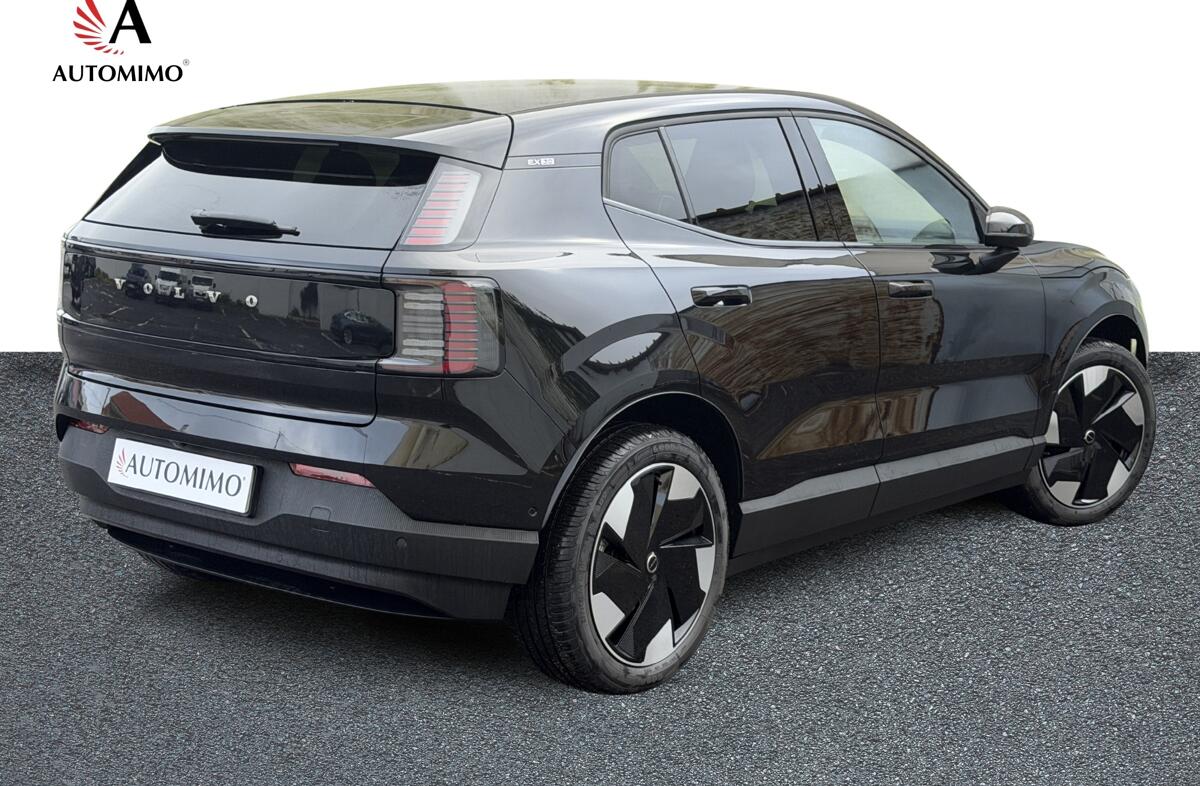 VOLVO EX30 69 kWh Single Motor Extended Range Ultra