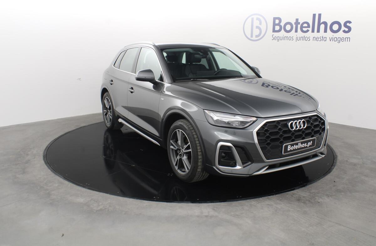 AUDI Q5 35 TDI S line S tronic