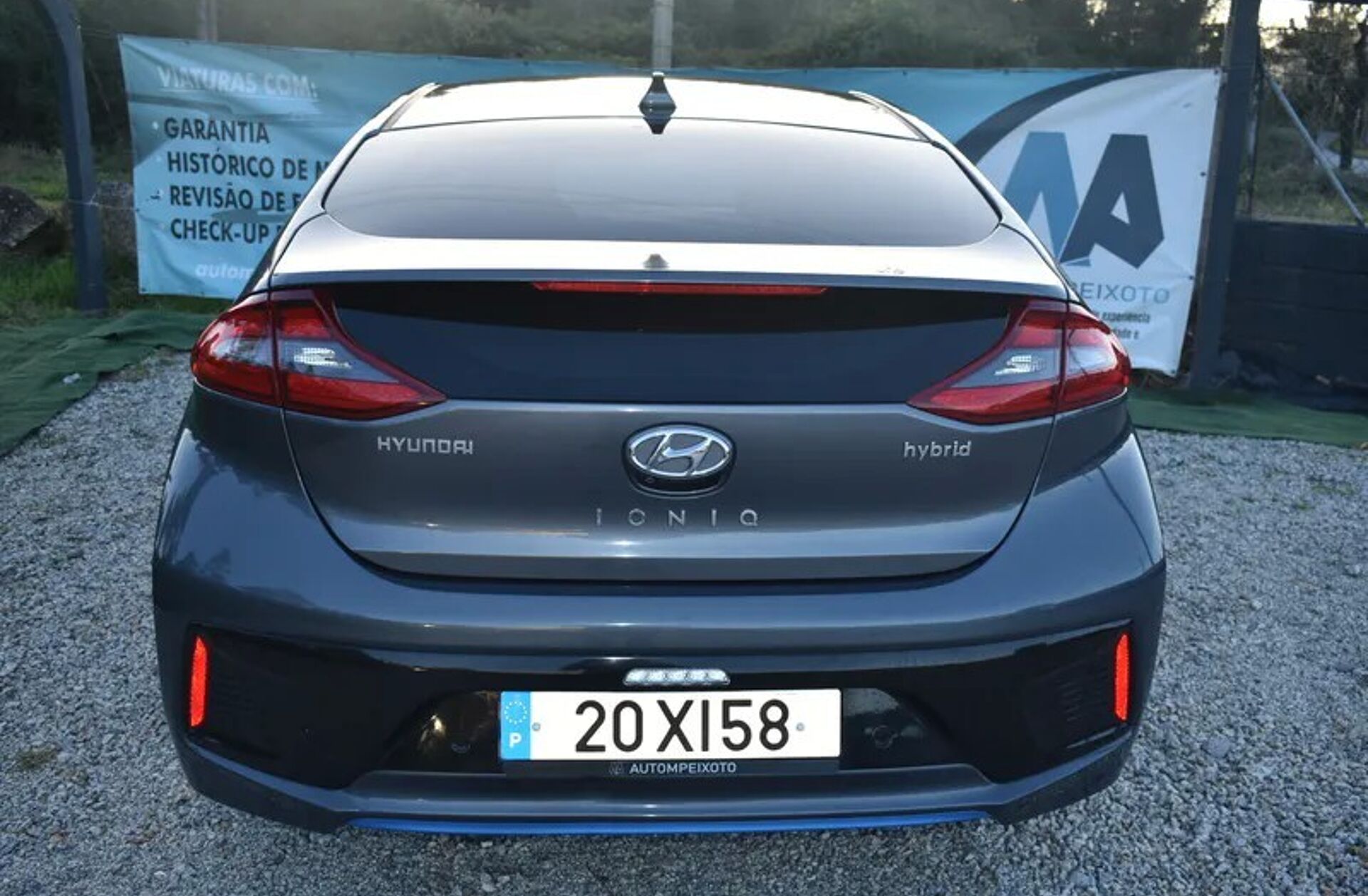 HYUNDAI Ioniq 1.6 GDI HEV Hybrid Tech
