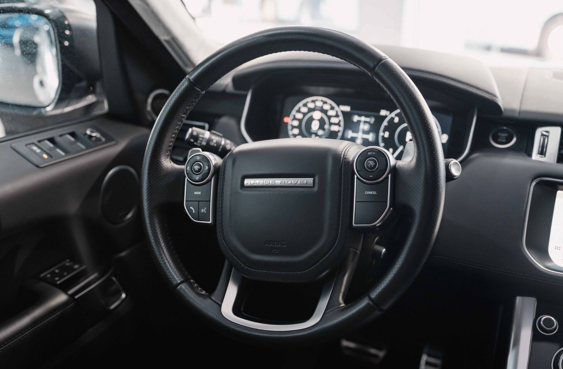 LAND ROVER Range Rover RR S.4.4 SDV8 Autobiography Dynamic