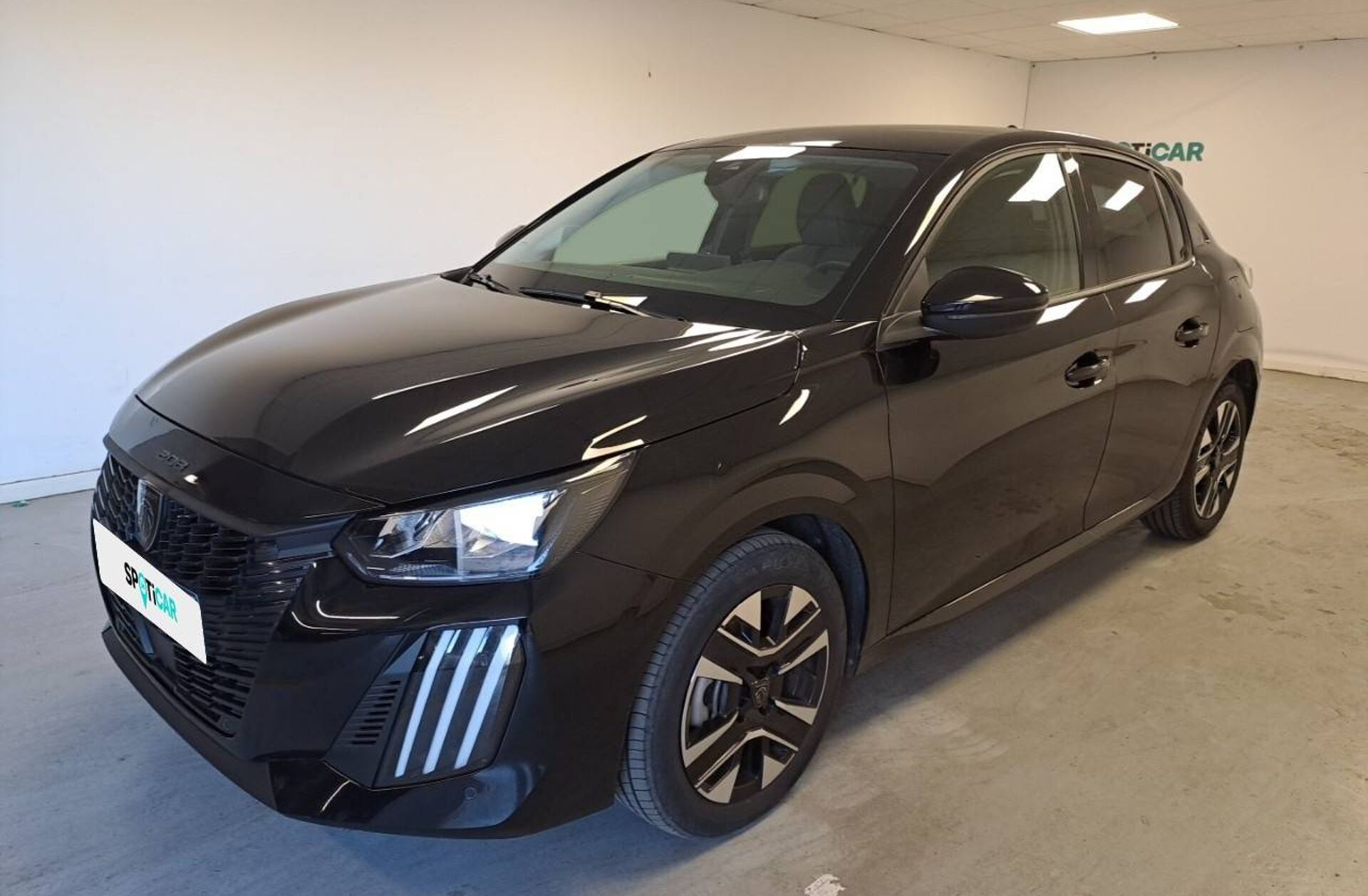 PEUGEOT 208 1.2 PureTech Allure