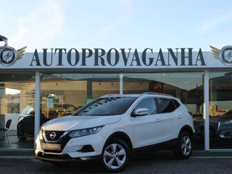 NISSAN Qashqai 1.5 dCi N-Connecta J17 DCT