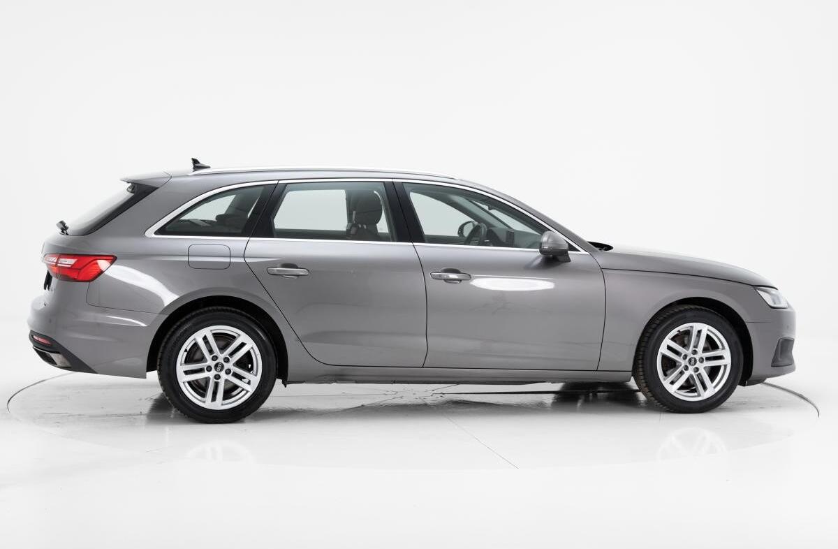 AUDI A4 30 TDI S tronic