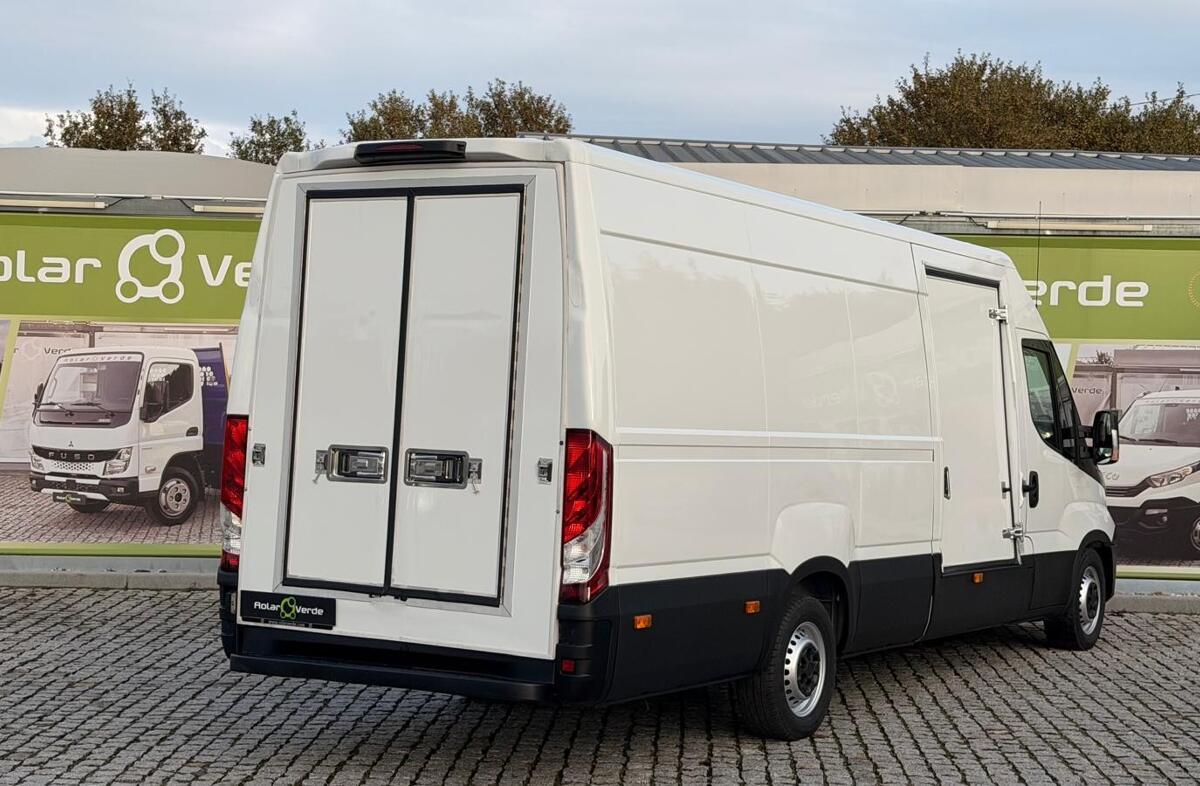IVECO Daily 3.0 50C17 3000