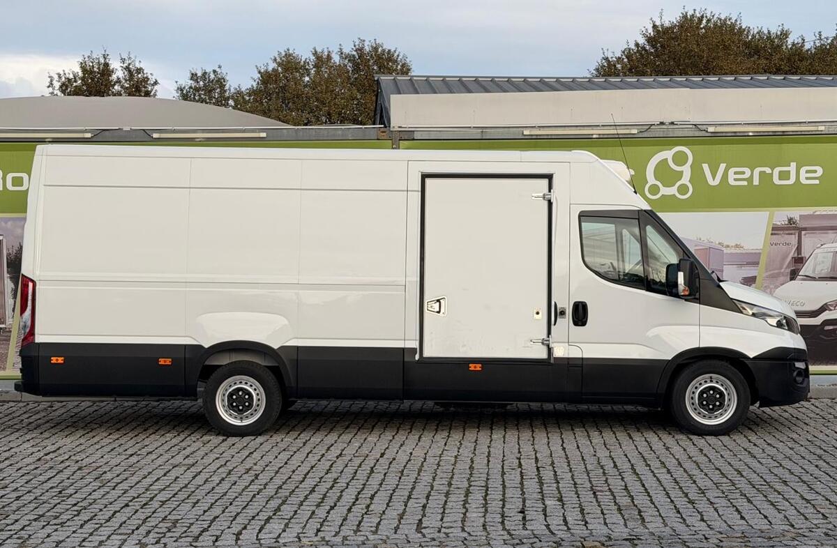 IVECO Daily 3.0 50C17 3000