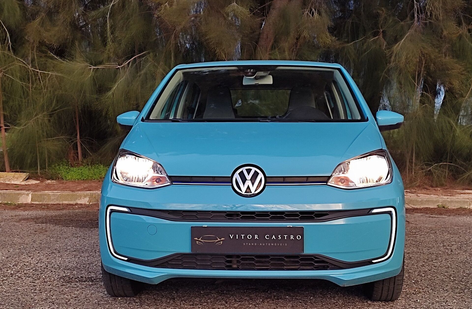VOLKSWAGEN Up e-!