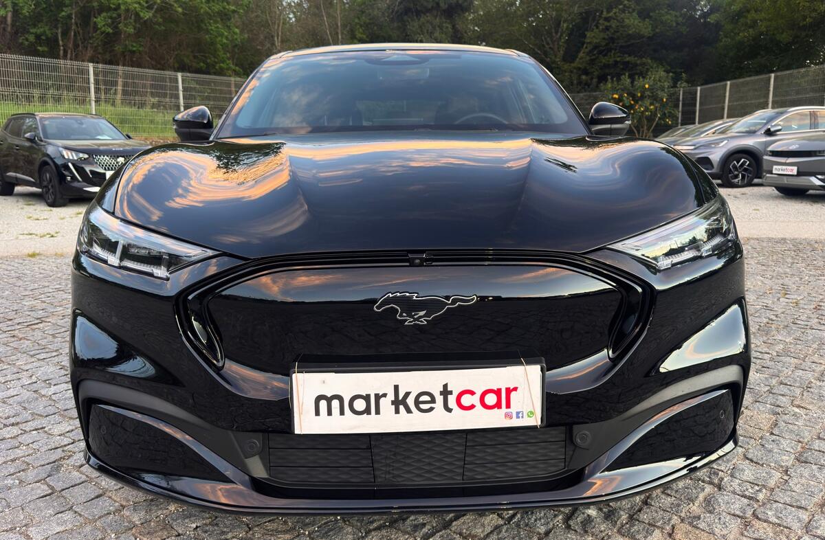 FORD Mustang Mach-E Premium