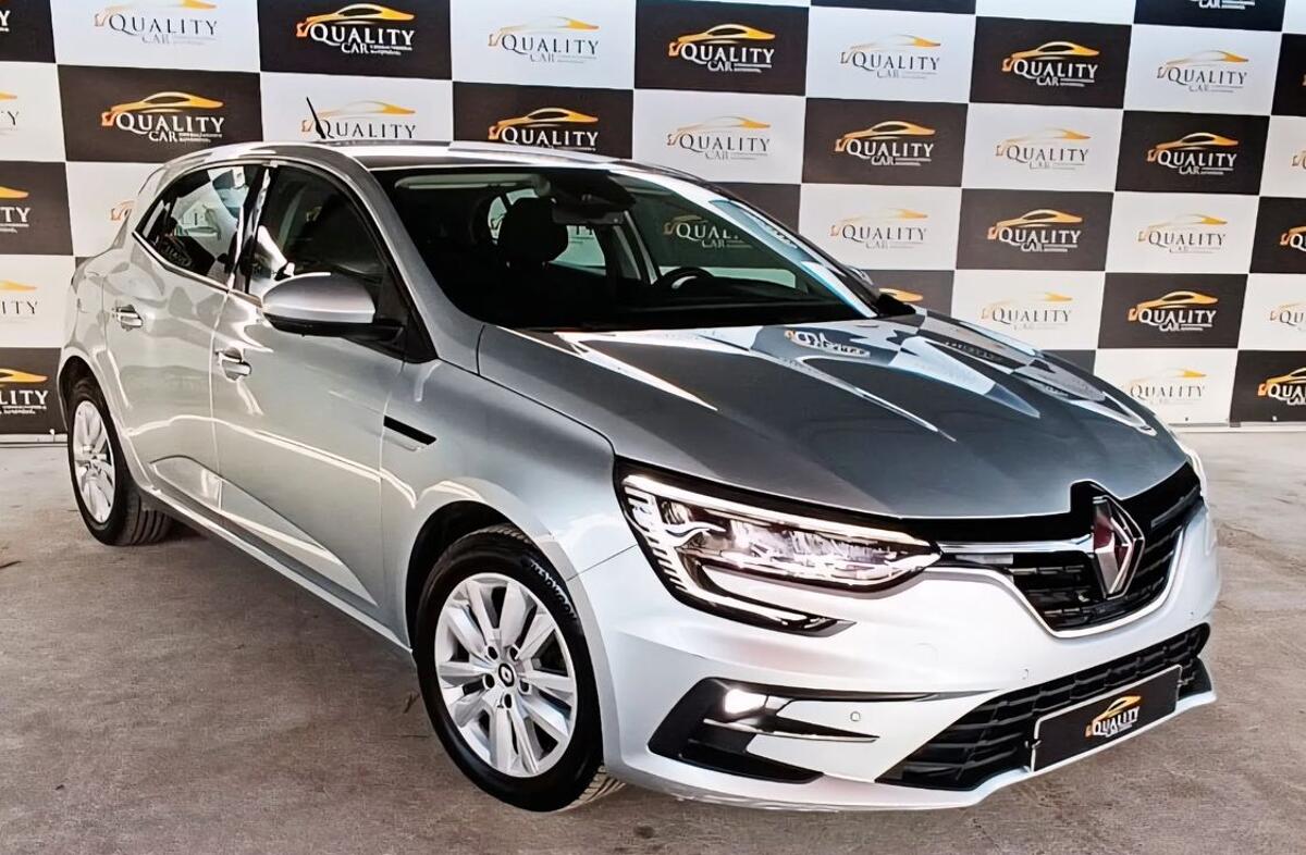 RENAULT Mégane 1.5 Blue dCi Intens